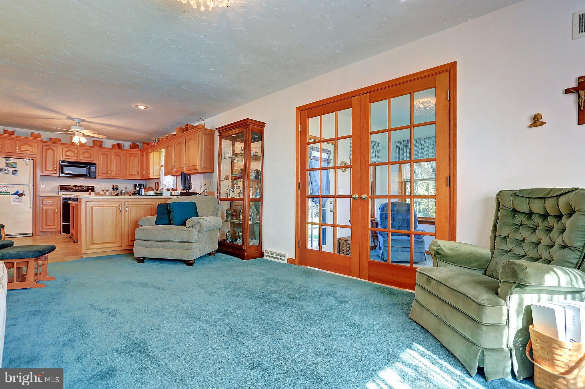 75 Apache Pass Hanover, PA 17331 - Photo 6 of 32 Gallery Image 6