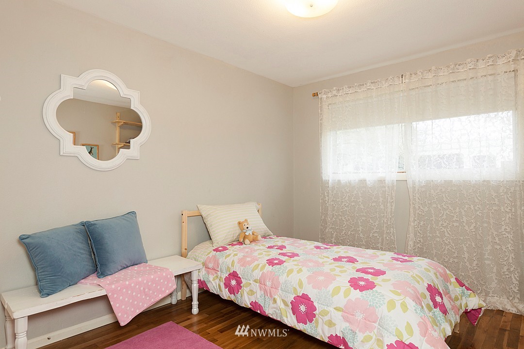 11902 Southeast 170th Place Renton, WA 98058 - Photo 14 of 24 Gallery Image 14