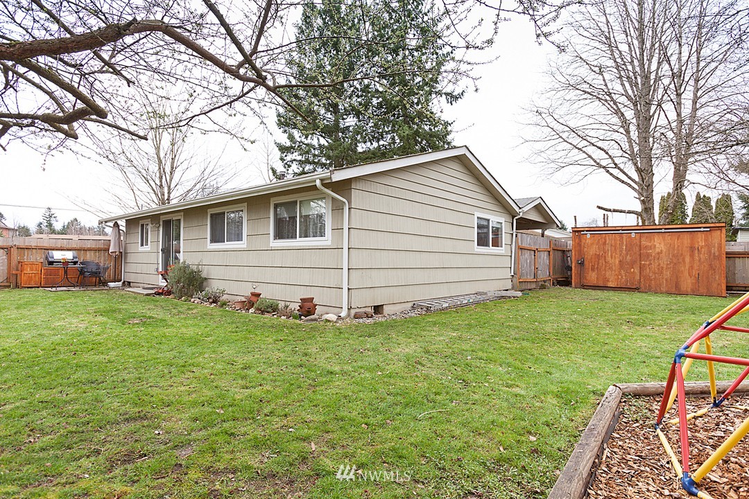 11902 Southeast 170th Place Renton, WA 98058 - Photo 18 of 24 Gallery Image 18