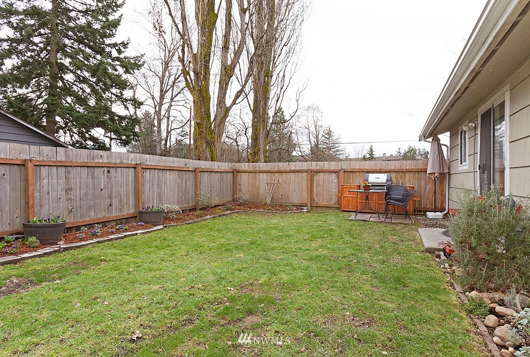 11902 Southeast 170th Place Renton, WA 98058 - Photo 21 of 24 Gallery Image 21