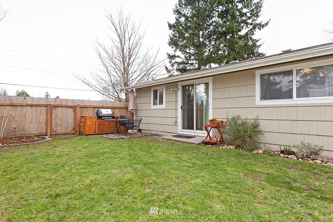 11902 Southeast 170th Place Renton, WA 98058 - Photo 22 of 24 Gallery Image 22