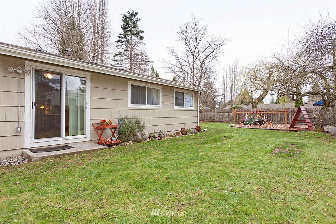 11902 Southeast 170th Place Renton, WA 98058 - Photo 23 of 24 Gallery Image 23