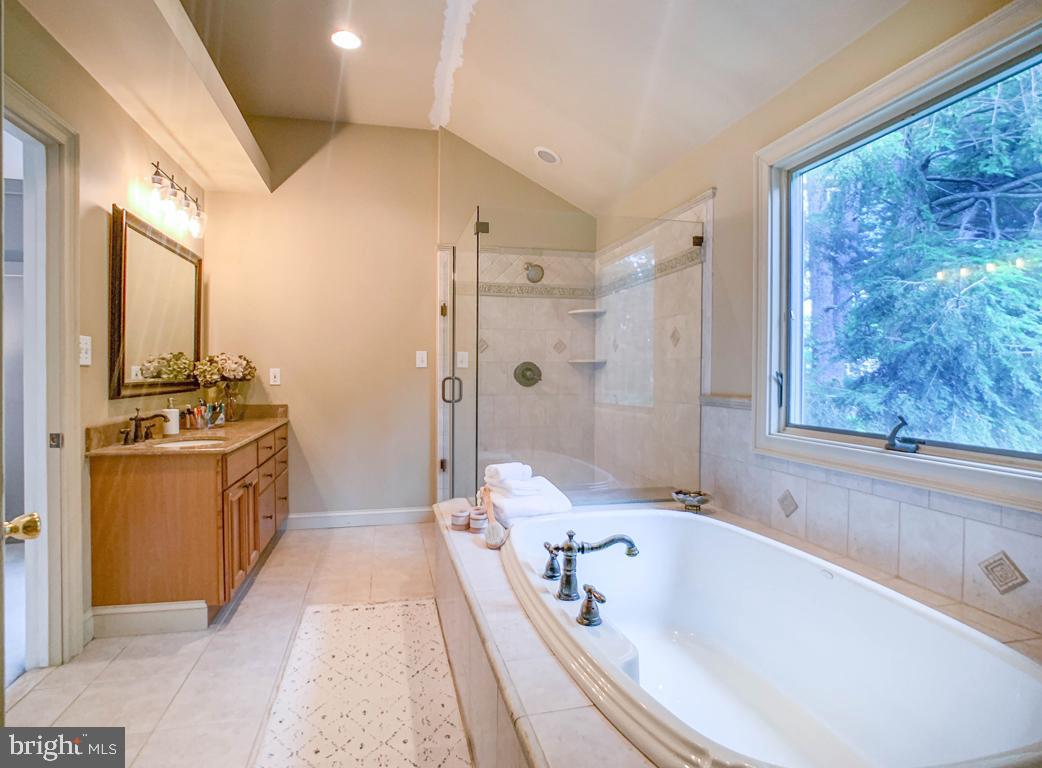 339 Michael Road Yardley, PA 19067 - Photo 23 of 38 Main Bathroom