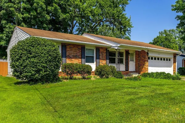 $235,000 | 507 Cranewood Drive, Trenton, OH 45067