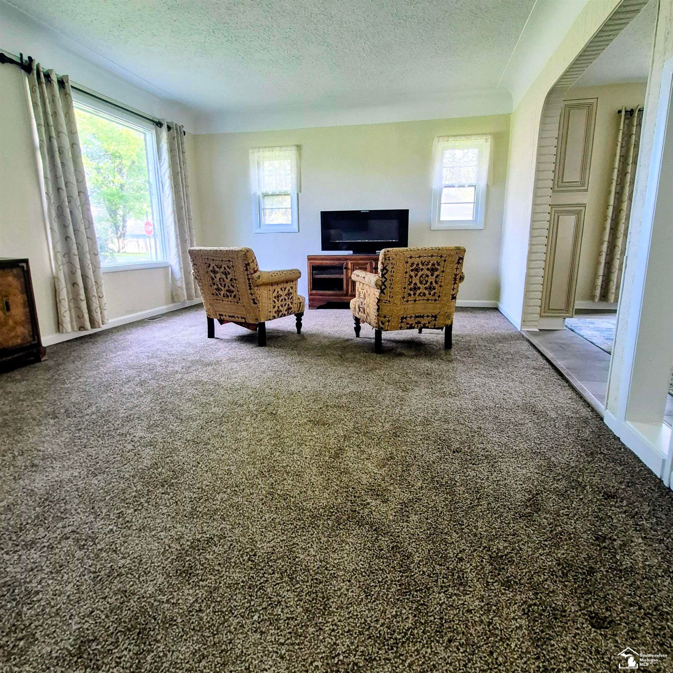 4509 Dixon Road Newport, MI 48166 - Photo 5 of 27 Gallery Image 5