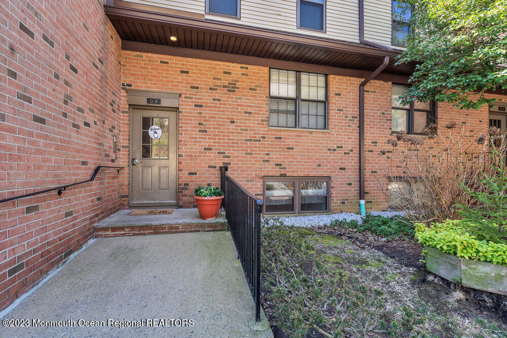 200 Portland Road, Unit D16 Highlands, NJ 07732 - Photo 3 of 31 007_ros08064