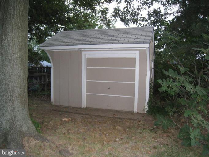 315 Hampton Road Linthicum Heights, MD 21090 - Photo 19 of 22 front view of house