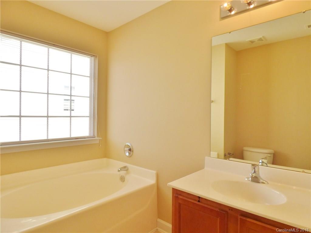 732 Raindrops Road Gastonia, NC 28054 - Photo 14 of 24 Gallery Image 14
