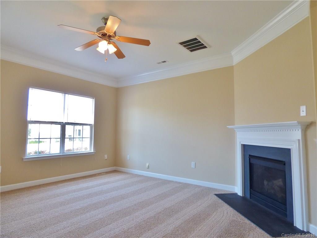 732 Raindrops Road Gastonia, NC 28054 - Photo 4 of 24 Gallery Image 4