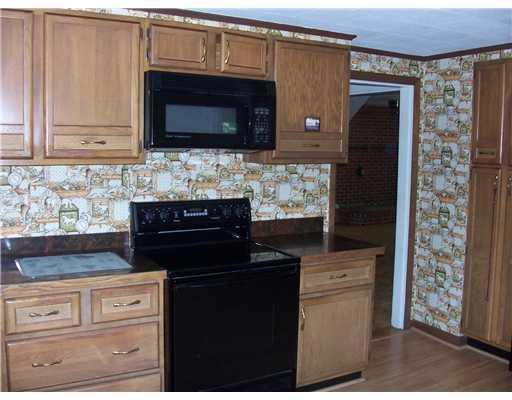 142 Ripley Road Dexter, ME 04930 - Photo 8 of 13 Kitchen.