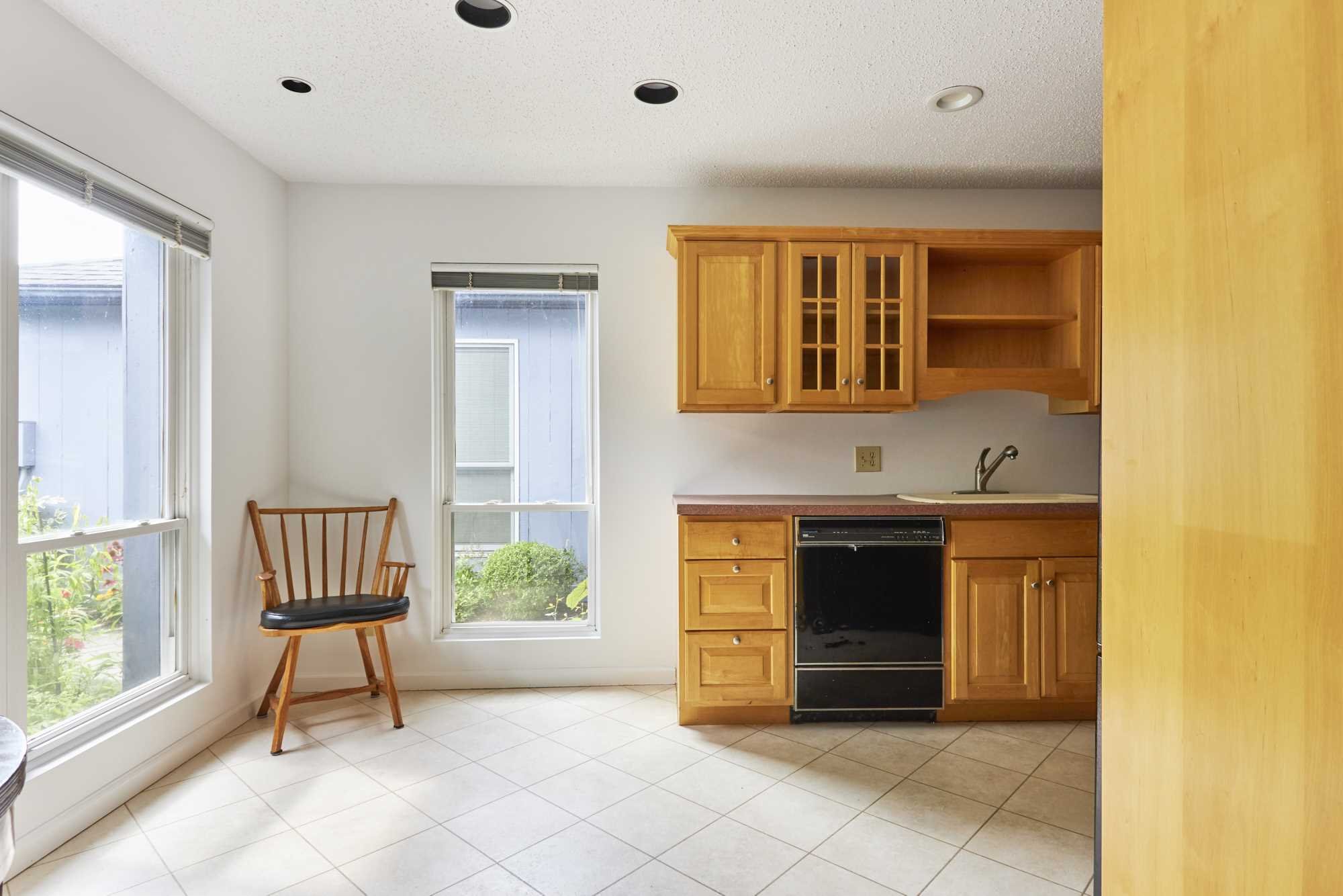 37 North Loop Rhinebeck, NY 12572 - Photo 10 of 13 a living room with furniture and a window