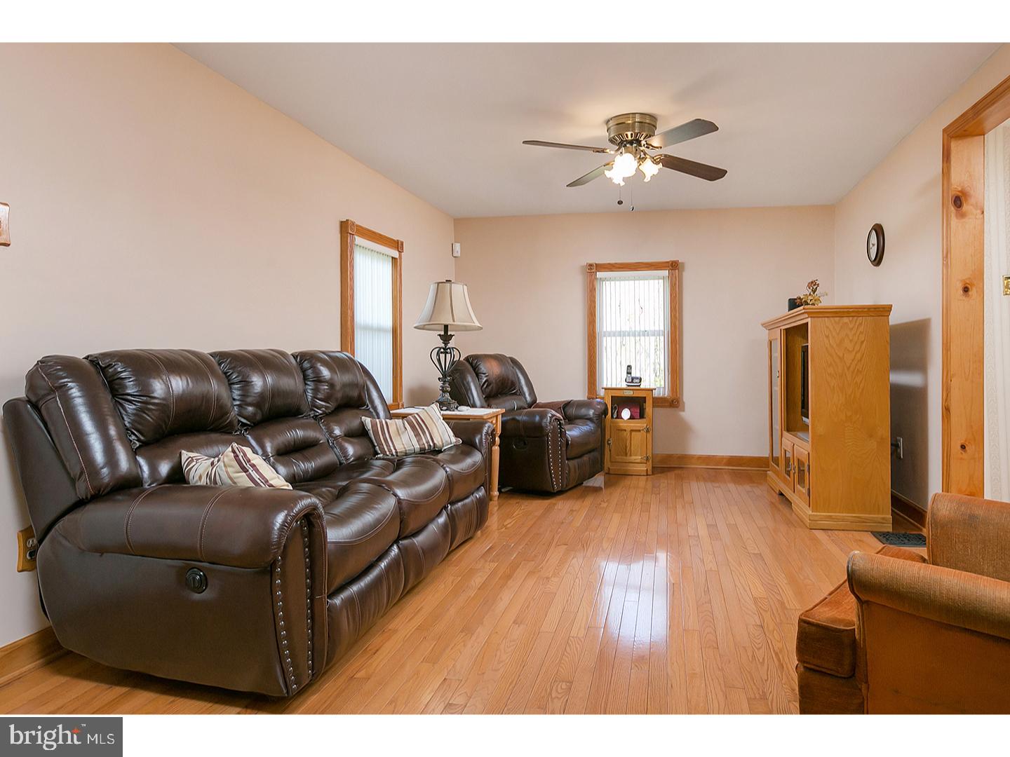 322 Tuckerton Road Vincentown, NJ 08088 - Photo 5 of 22
