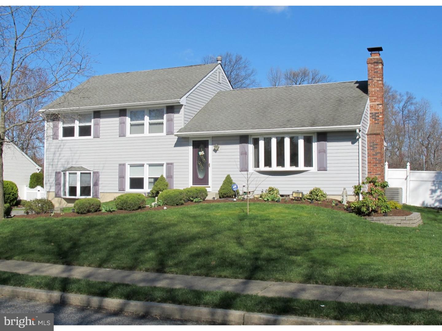 138 Red Stone Ridge Delran, NJ 08075 - Photo 1 of 25 Exterior Front