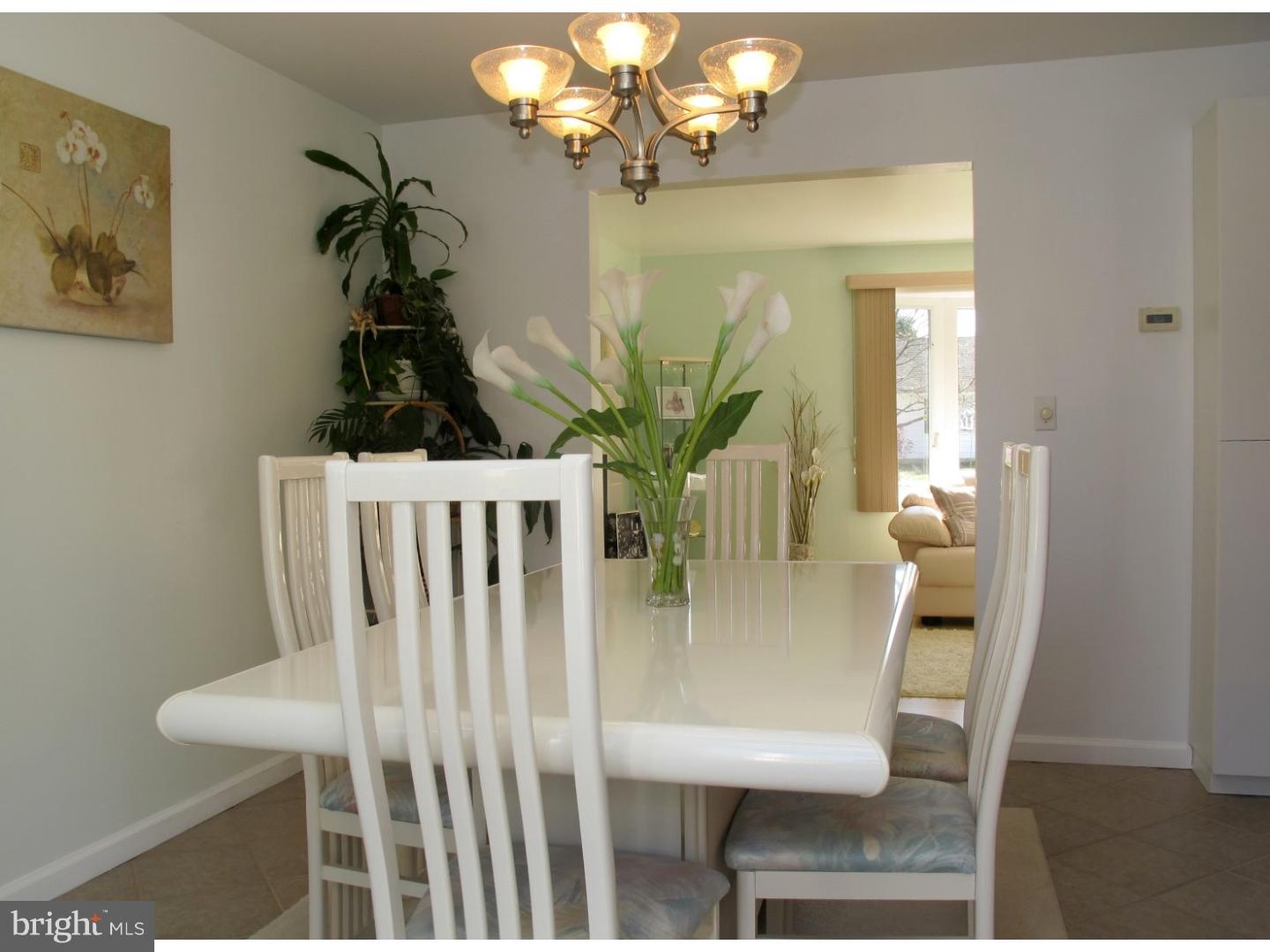 138 Red Stone Ridge Delran, NJ 08075 - Photo 13 of 25 Dining Room