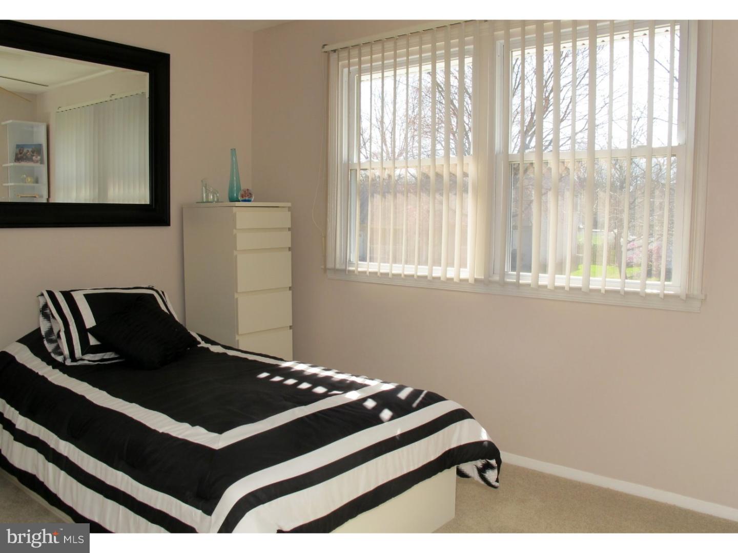 138 Red Stone Ridge Delran, NJ 08075 - Photo 23 of 25 Bedroom 3