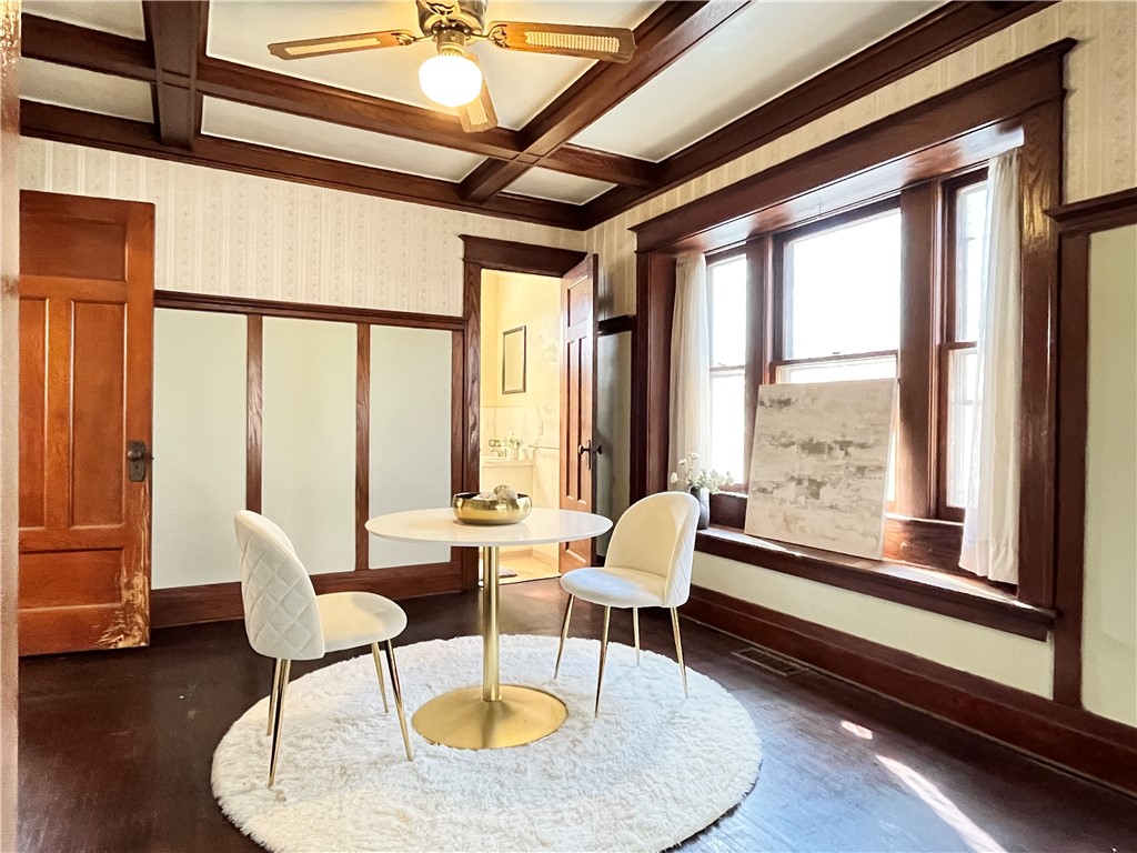 481 Lexington Avenue Rochester, NY 14613 - Photo 12 of 38