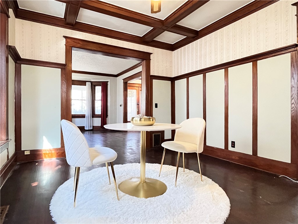 481 Lexington Avenue Rochester, NY 14613 - Photo 15 of 38