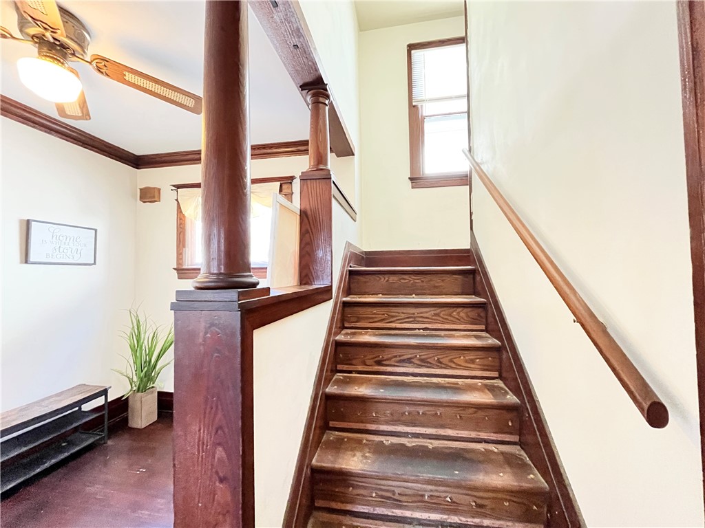 481 Lexington Avenue Rochester, NY 14613 - Photo 22 of 38