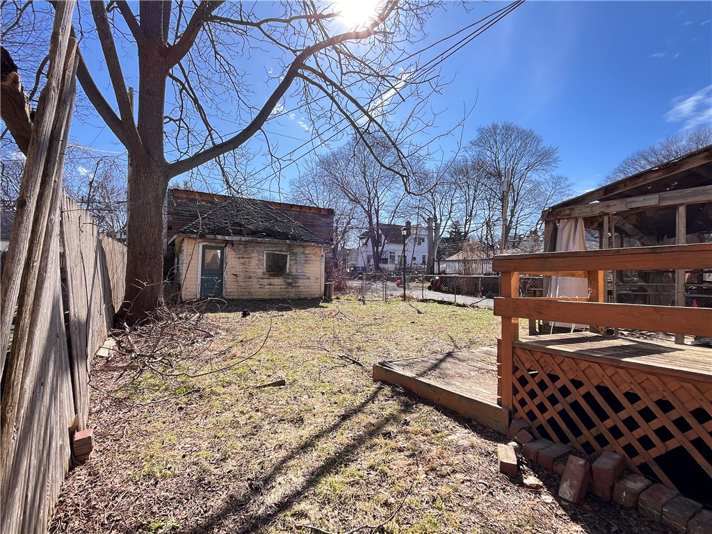 481 Lexington Avenue Rochester, NY 14613 - Photo 36 of 38