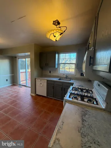 $385,000 | 9404 Horn Avenue, Baltimore, MD 21236