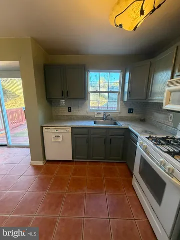 $385,000 | 9404 Horn Avenue, Baltimore, MD 21236