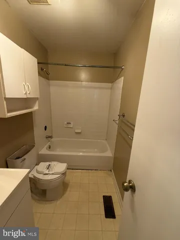 $385,000 | 9404 Horn Avenue, Baltimore, MD 21236