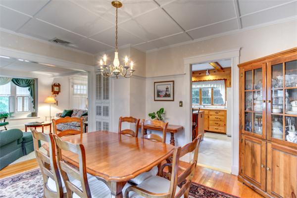 29 Charles Street Lexington, MA 02421 - Photo 10 of 30 Gallery Image 10