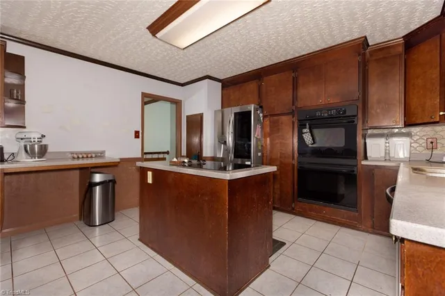 $375,000 | 10 Maple Court, Newton, NC 28658