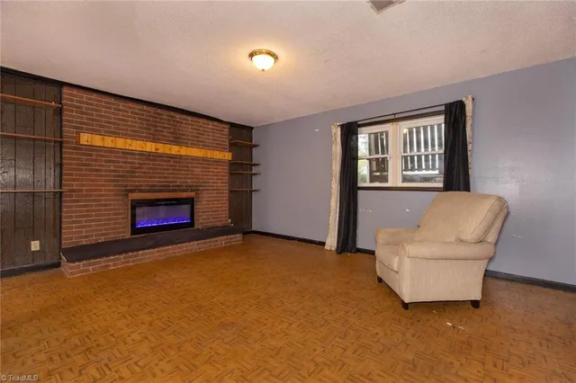 $375,000 | 10 Maple Court, Newton, NC 28658