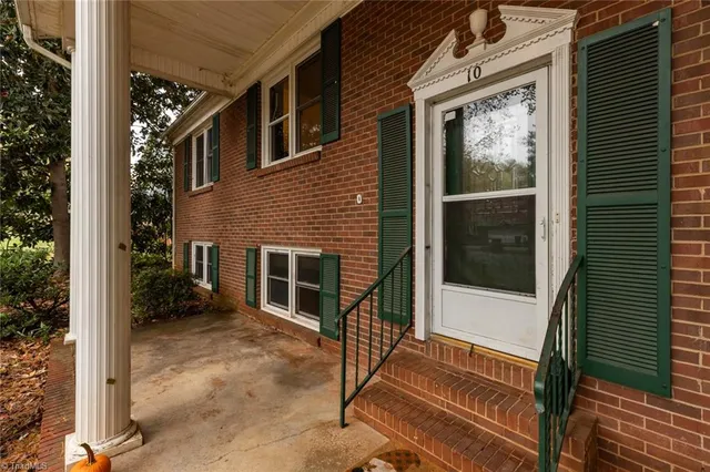 $375,000 | 10 Maple Court, Newton, NC 28658