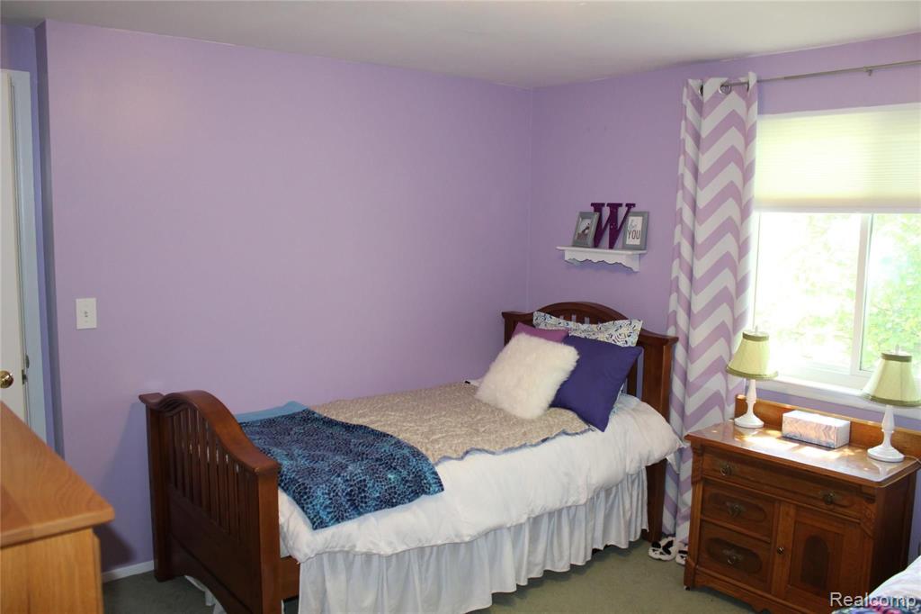 39846 Coronation Road Canton, MI 48188 - Photo 18 of 22 Gallery Image 18