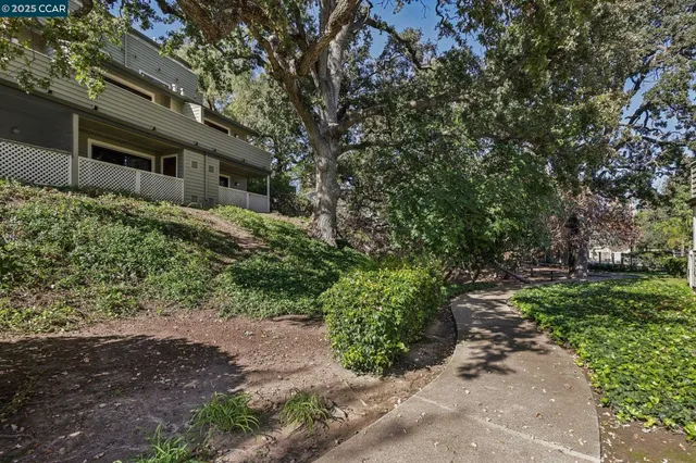 $498,000 | 600 Suntree Lane, Unit 608, Pleasant Hill, CA 94523