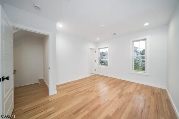 $5,750 | 107 North Fullerton Avenue, Montclair, NJ 07042