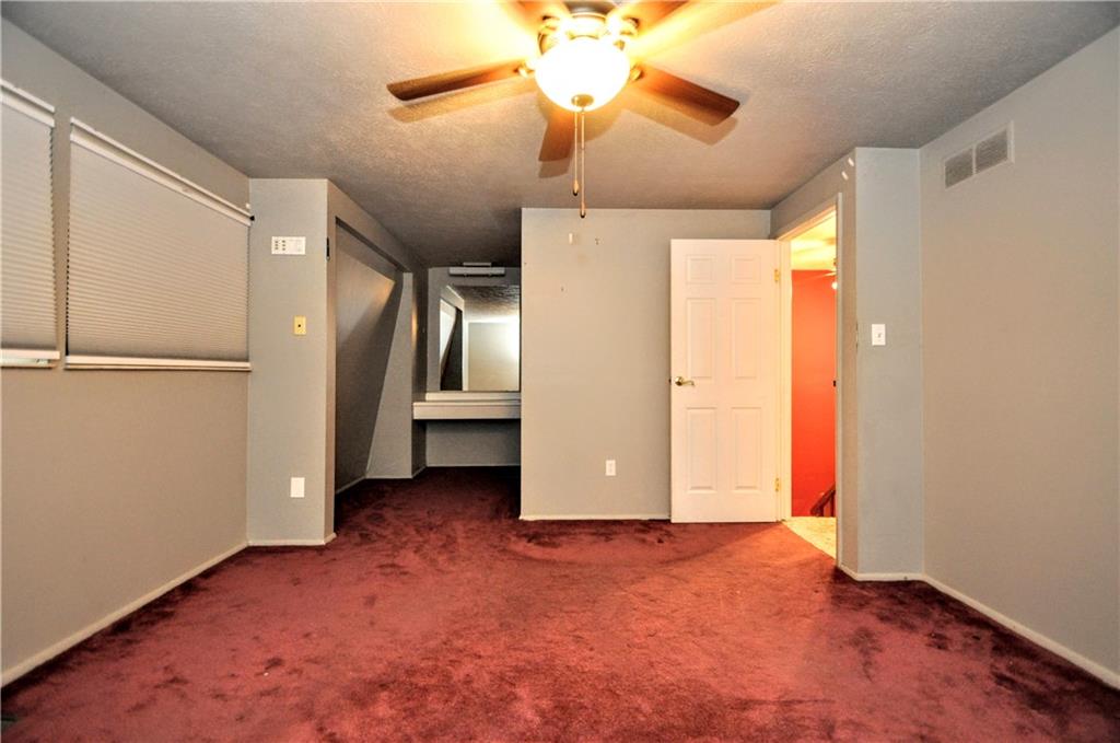 2311 Firethorn Road Bridgeville, PA 15017 - Photo 18 of 33 Gallery Image 18