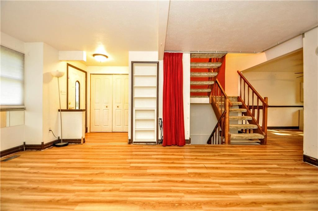 2311 Firethorn Road Bridgeville, PA 15017 - Photo 5 of 33 Gallery Image 5