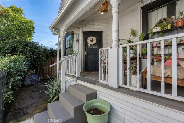 $520,000 | 2124 E Street, Bakersfield, CA 93301