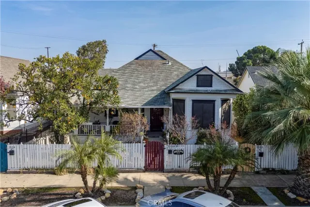 $520,000 | 2124 E Street, Bakersfield, CA 93301