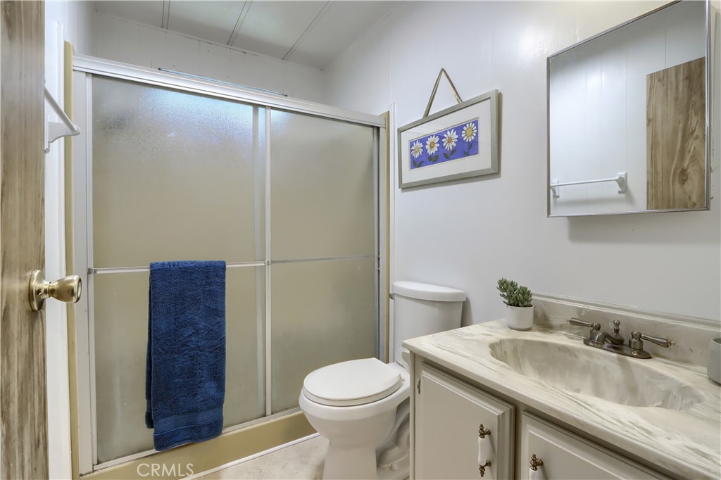 2843 East Westfall Road Mariposa, CA 95338 - Photo 26 of 47 a bathroom with a sink and a toilet