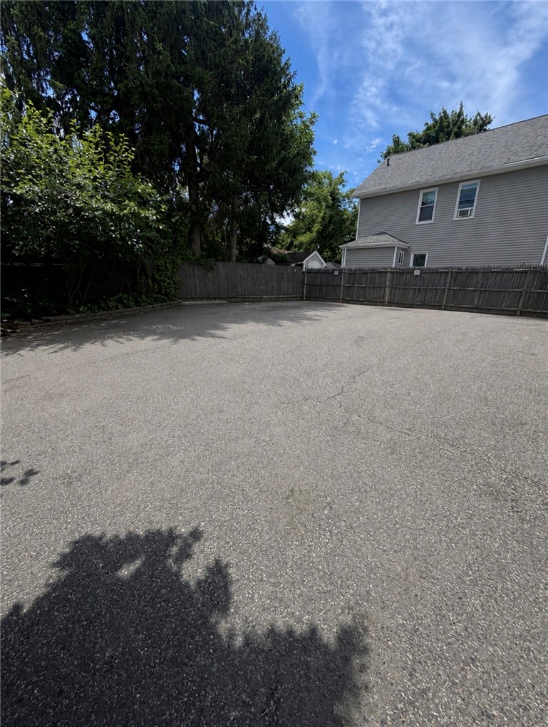 718 Mineral Spring Avenue Pawtucket, RI 02860 - Photo 4 of 16