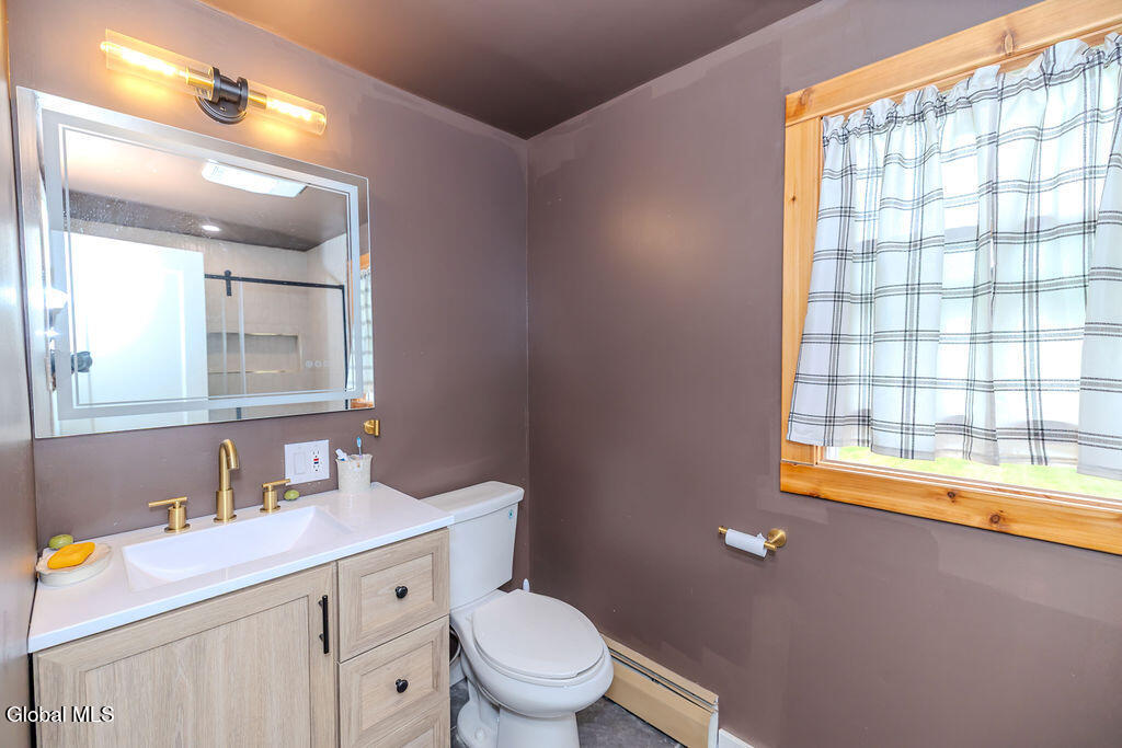 859 Putnam Road Rotterdam, NY 12306 - Photo 61 of 90 0S4A6925