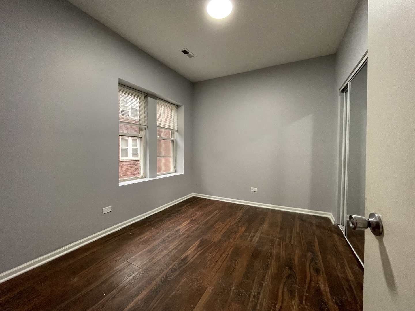 1152 North Harding Avenue, Unit 2 Chicago, IL 60651 - Photo 4 of 10