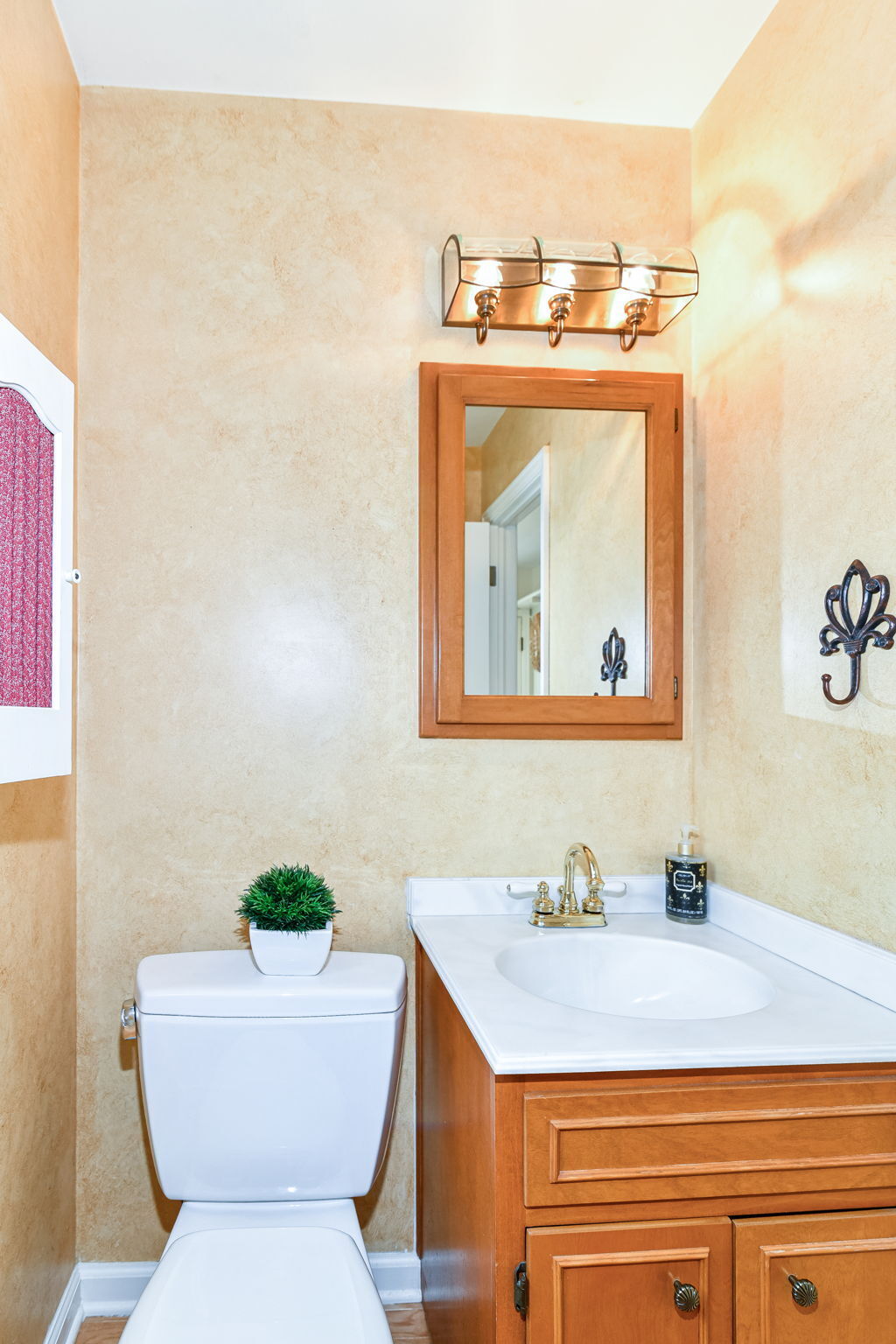 5851 Ravine Road Indianapolis, IN 46220 - Photo 38 of 48 Gallery Image 38