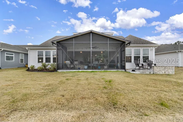 $949,000 | 671 Dreamscape Drive, Bluffton, SC 29909