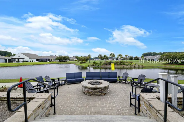 $949,000 | 671 Dreamscape Drive, Bluffton, SC 29909