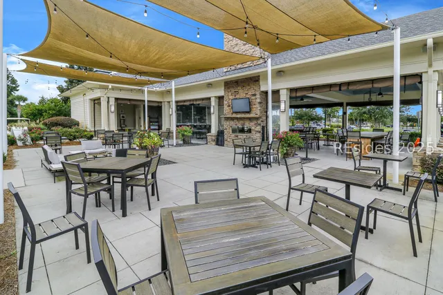 $949,000 | 671 Dreamscape Drive, Bluffton, SC 29909