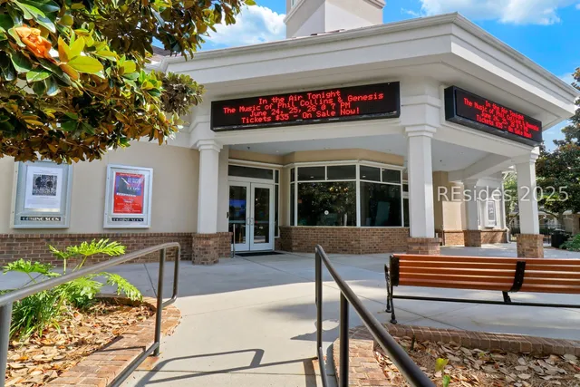 $949,000 | 671 Dreamscape Drive, Bluffton, SC 29909