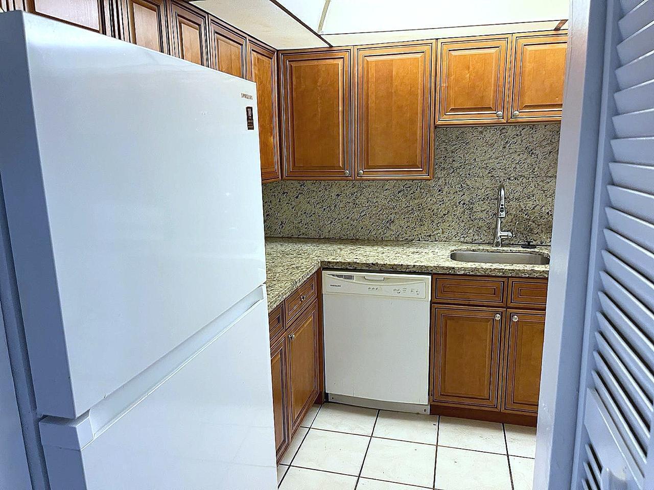 3490 Foxcroft Road, Unit 317 Miramar, FL 33025 - Photo 9 of 15 IMG-20260309-WA0027