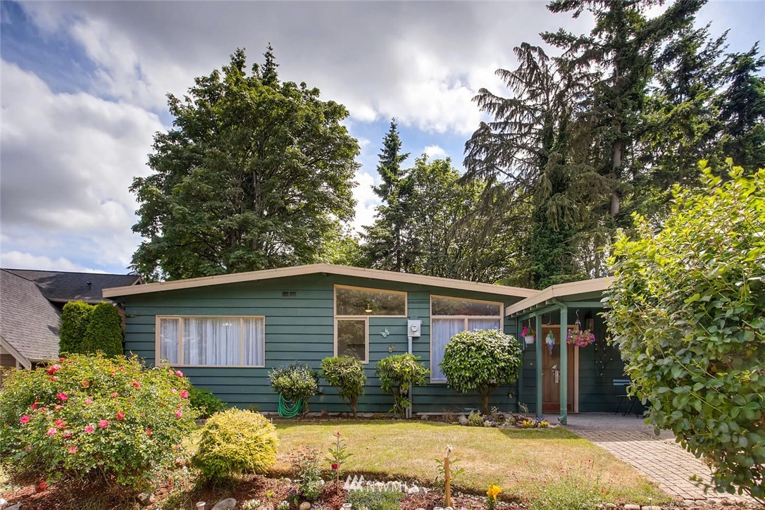 205 Northwest 6th Street Renton, WA 98057 - Photo 2 of 25