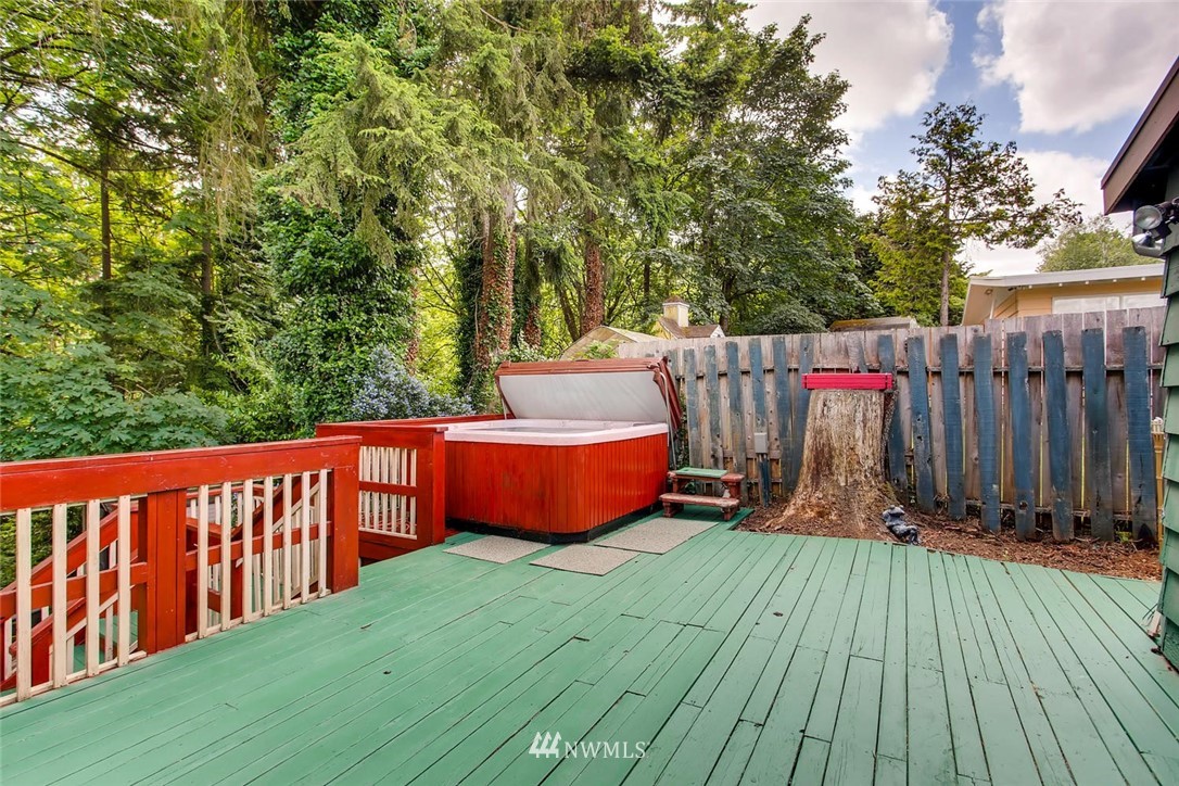 205 Northwest 6th Street Renton, WA 98057 - Photo 21 of 25
