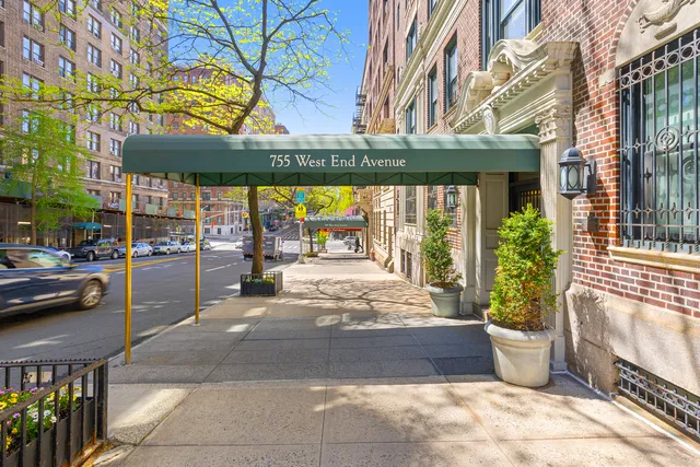 $2,150,000 | 755 West End Avenue, Unit 15C | Upper West Side